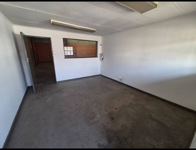 147M² WAREHOUSE TO LET IN WADEVILLE